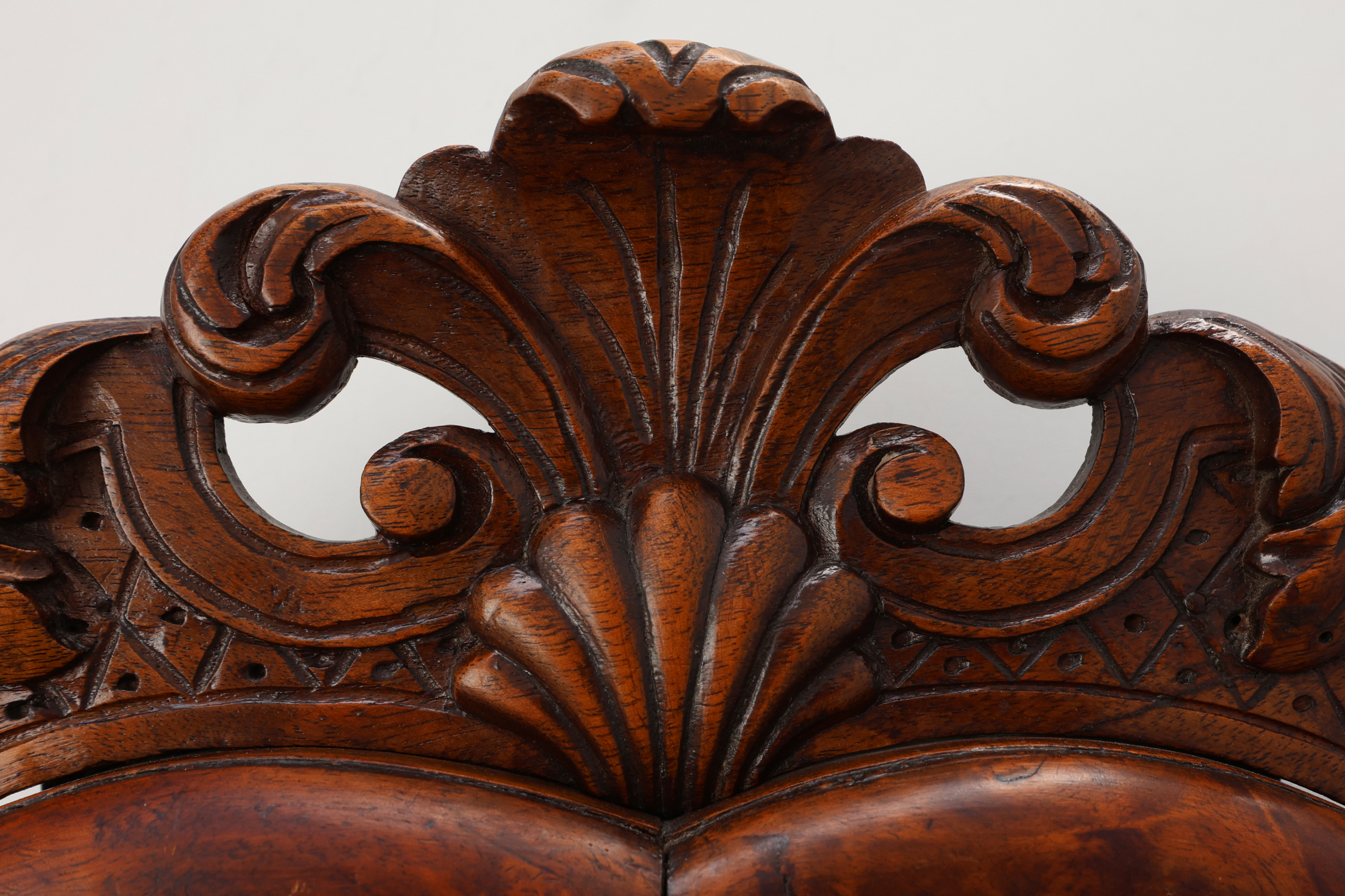 Louis XV style root veneer mirror with scalloped curved frame and oister crest, France late 19th centurythumbnail